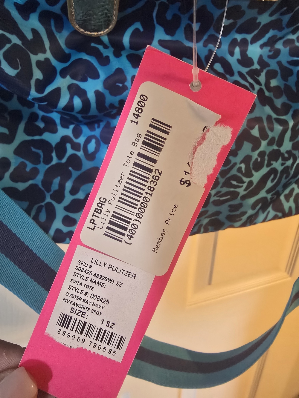 BNWT Lilly Pulitzer Blue Leopard Evita Tote With Adjustabke Strap & Gold Handles - Picture 10 of 12